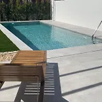 Lux Hiato's