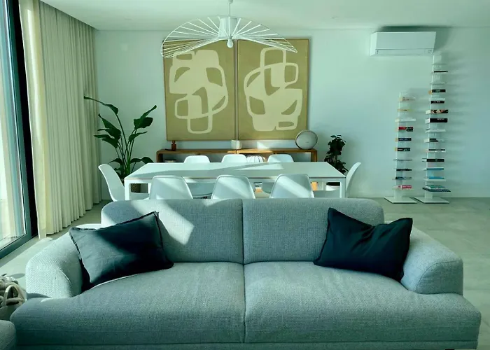 Villa Lux Hiato's *